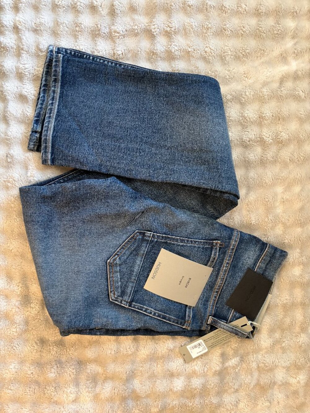 Hudson Byron Straight Leg Jeans, size 6, Sutton Wash, Premium Stretch Denim pant